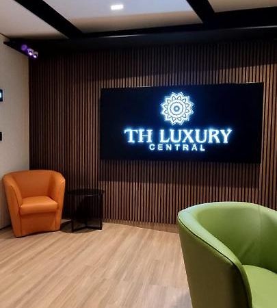 Th Luxury Central カターニア エクステリア 写真